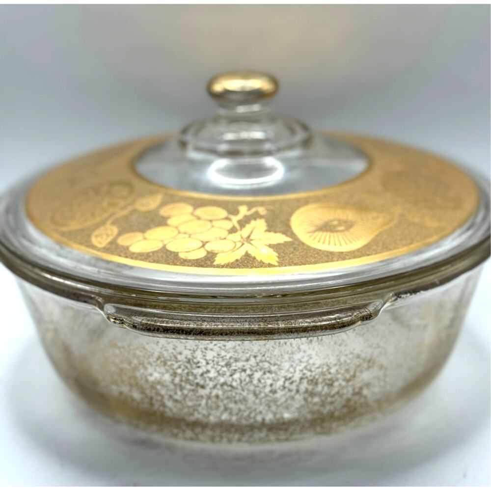Vintage Fire-King Anchor Hocking Gold Fruit Glass 2 QT Casserole Dish USA - Picture 2 of 9